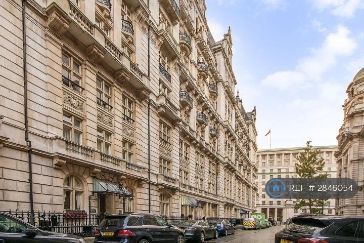 Apartment in London, City of Westminster - View 2