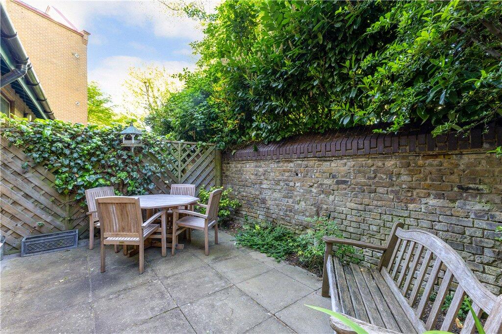 Main image of property: Bridgeport Place, London