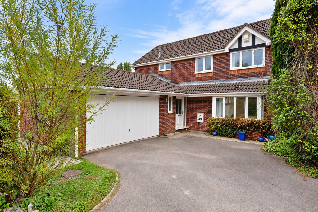 Dogwood Road, Broadstone, BH18