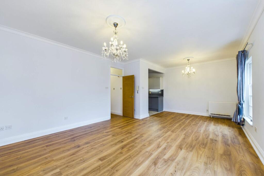 Apartment in Torquay - View 5
