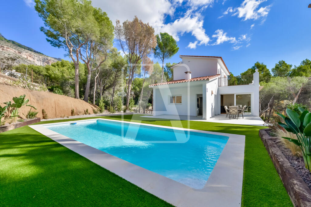 Main image of property: Valencia, Alicante, Altea