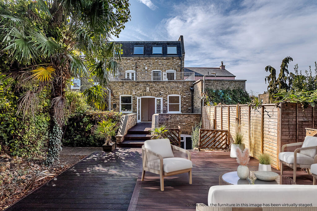 Apartment in London - View 4
