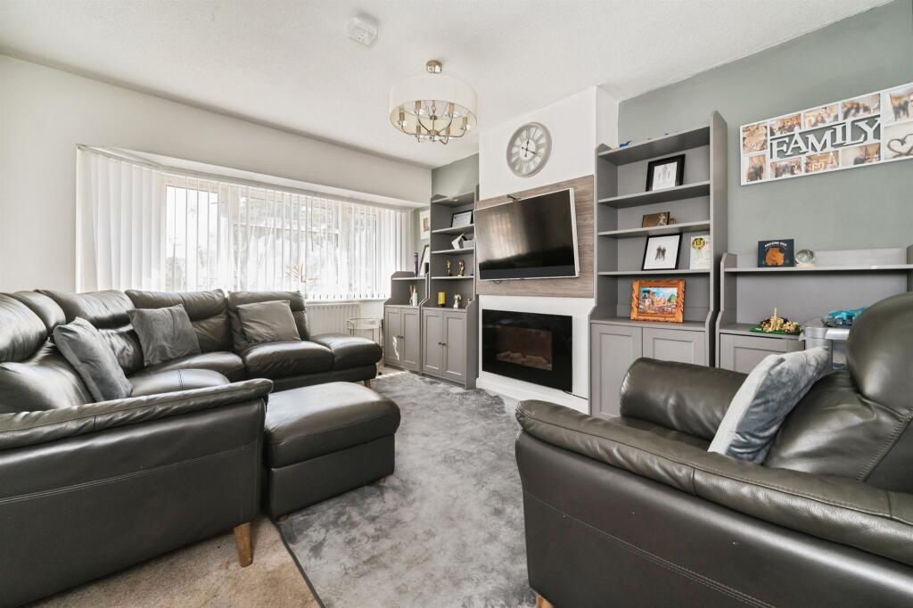 Apartment in Southampton - View 2