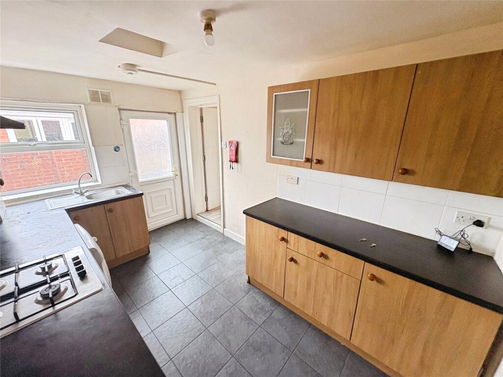 Apartment in Wolverhampton - View 3
