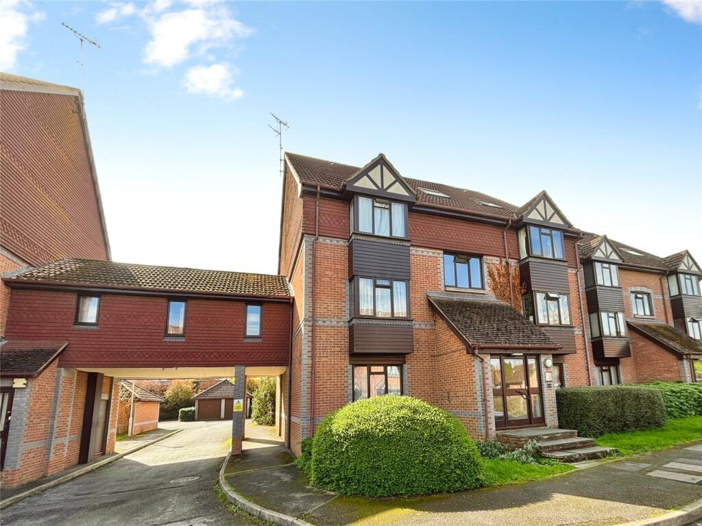 Main image of property: Rowe Court, Grovelands Road, Reading