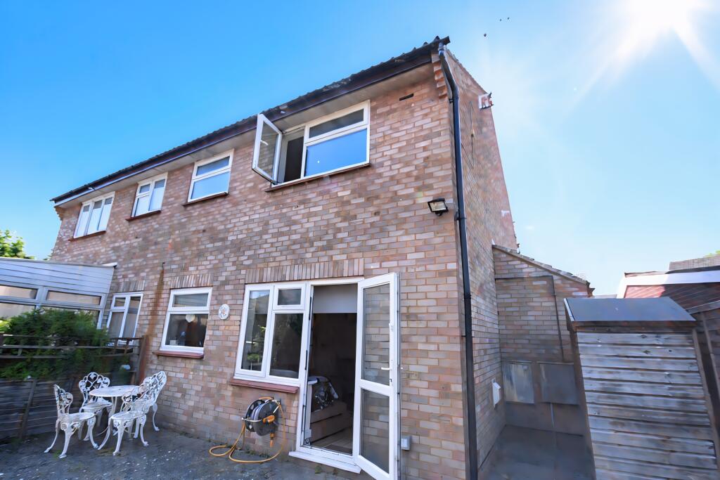 Main image of property: Townsend Road, Snodland