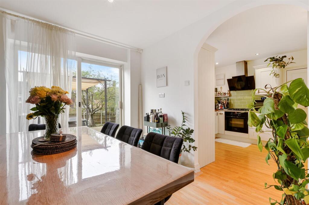 Main image of property: Laxton Gardens, Merstham