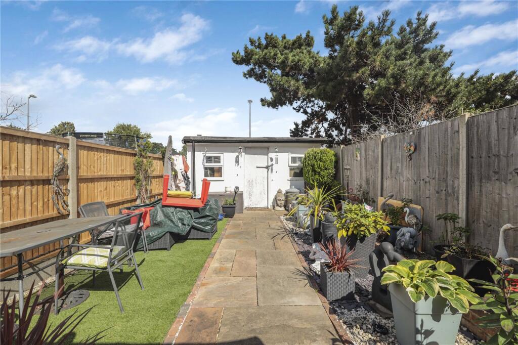 Main image of property: Macclesfield Road, London, SE25