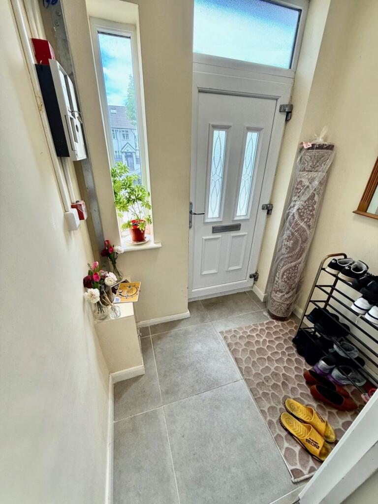 Apartment in London - View 2