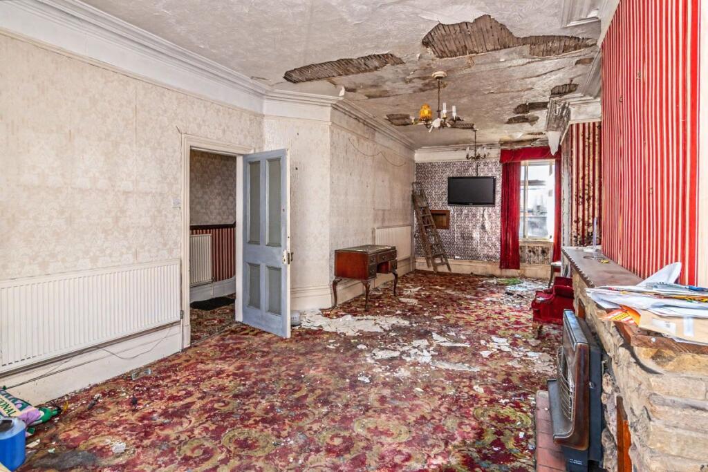 House in Blackpool, Foxhall - View 4