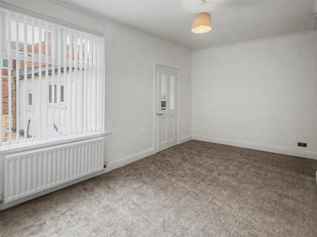 House in South Tyneside, Whiteleas - View 3