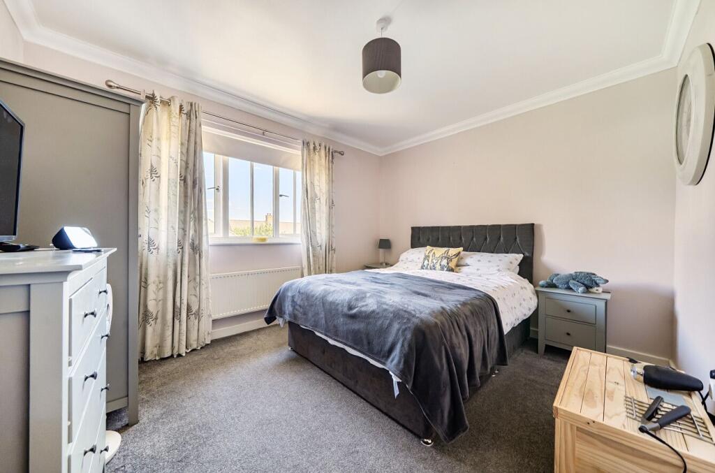 Apartment in Tonbridge and Malling, Kings Hill - More