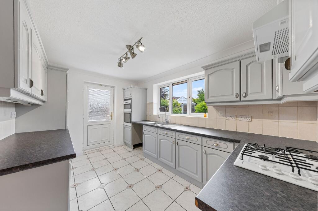 Aylsham Close, Widnes, WA8 - Widok 4