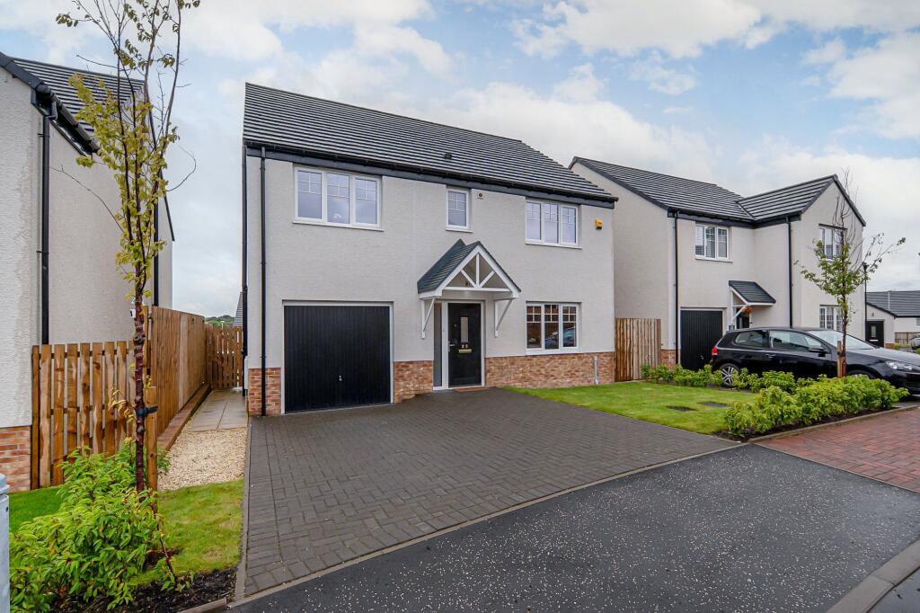 5-bed detached on Lily Drive, Darach Fields, Robroyston, £395,000