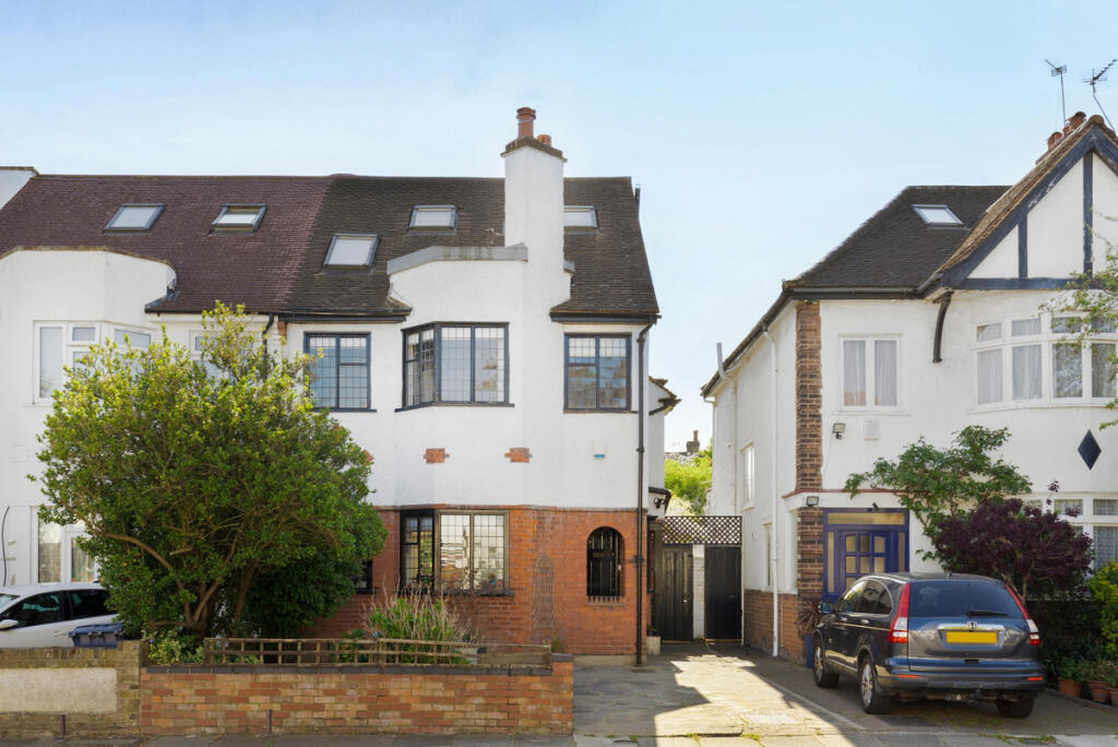 Main image of property: Tring Avenue, London, W5