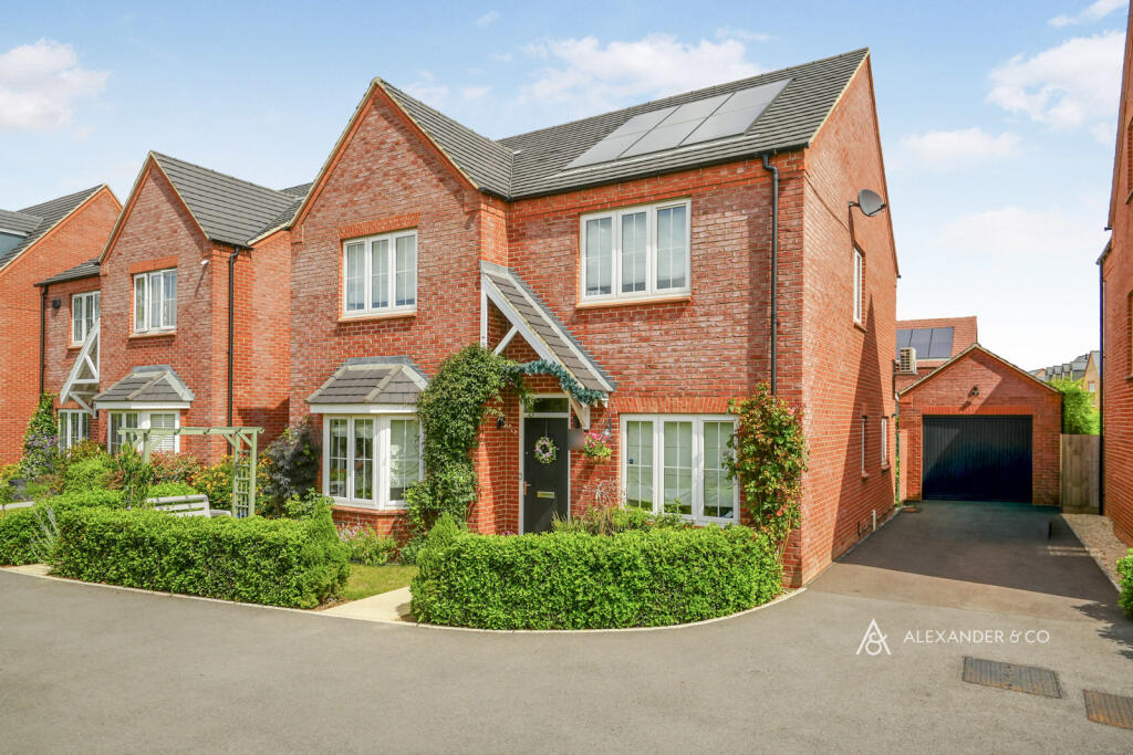 Main image of property: Wenlock Drive, Bicester, Oxfordshire, OX26