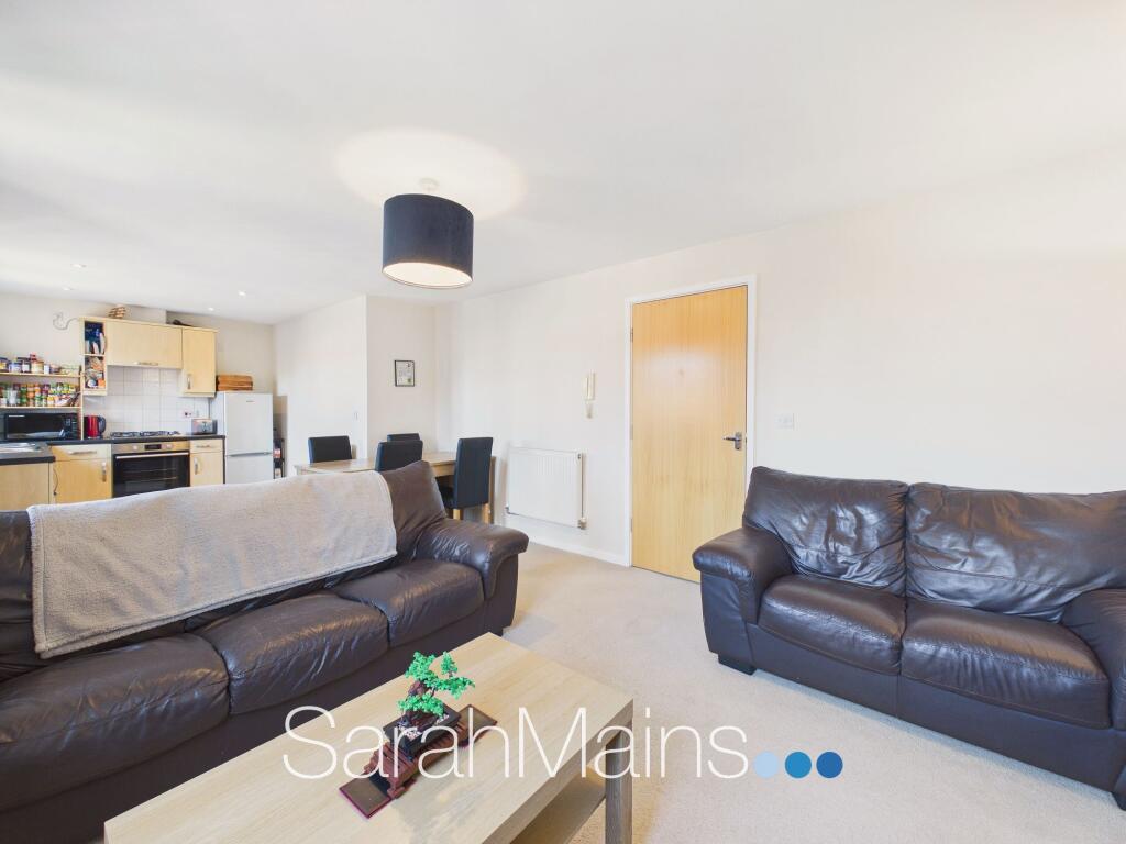 Apartment in Newcastle upon Tyne - More