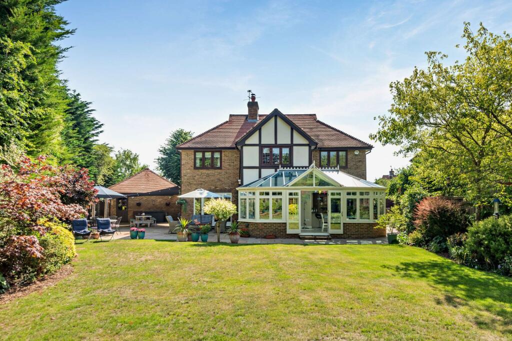 Main image of property: Kinghorn Park, Maidenhead, Berkshire