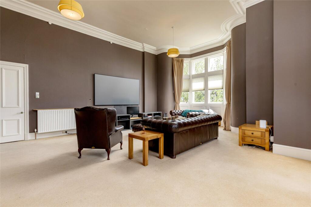 84/4, Kingston Avenue, Edinburgh, Midlothian photo 3