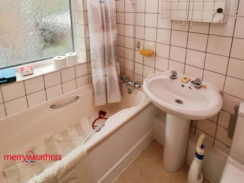 House in Sheffield - View 4