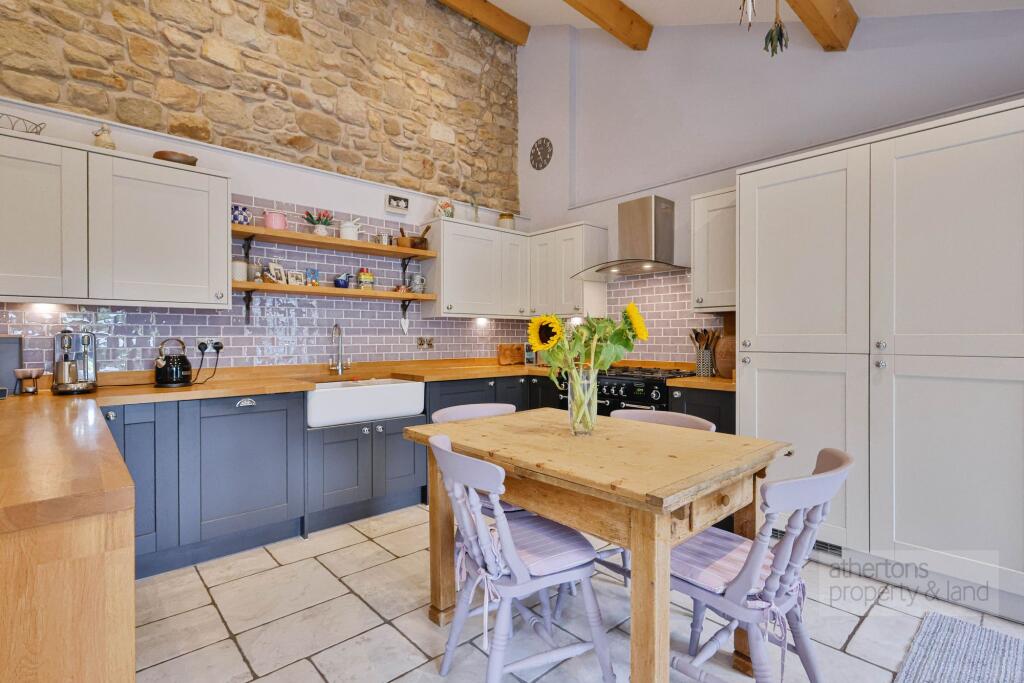 House in Preston, Inglewhite, Goosnargh - More
