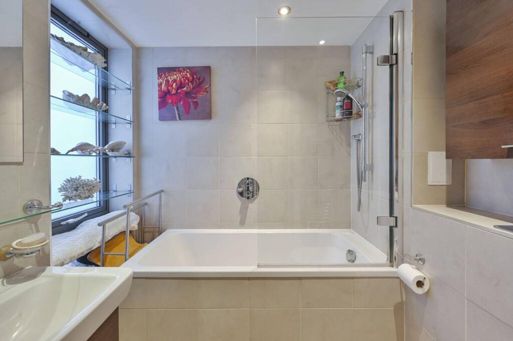 Main image of property: Elbe Street, SW6, Fulham, London, SW6