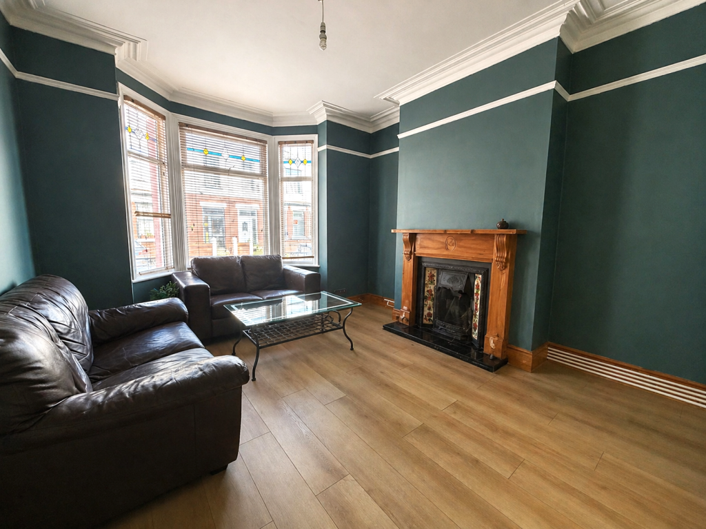 House in Manchester, Reddish Bridge, Gorton - View 2