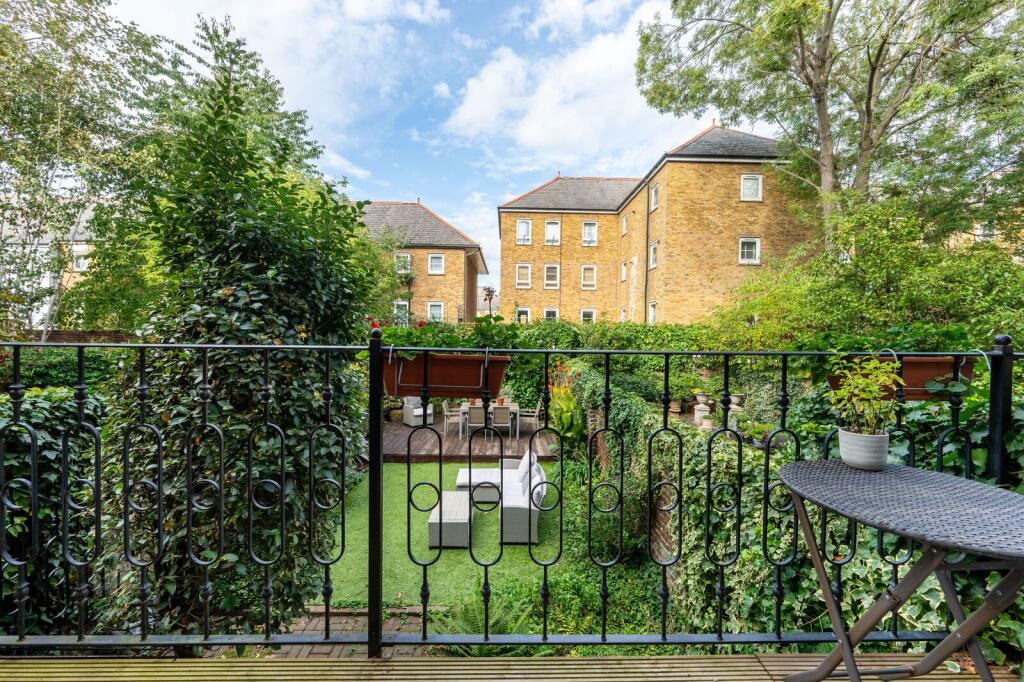 3 bedroom maisonette for rent