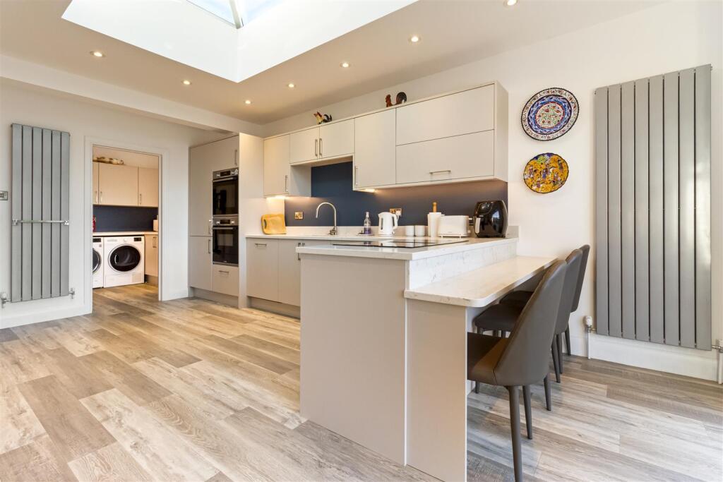 The Ridings, East Preston, Littlehampton photo 3