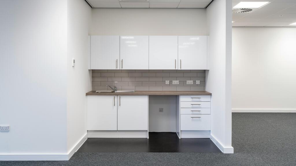 RADIUS_Kitchen.jpg