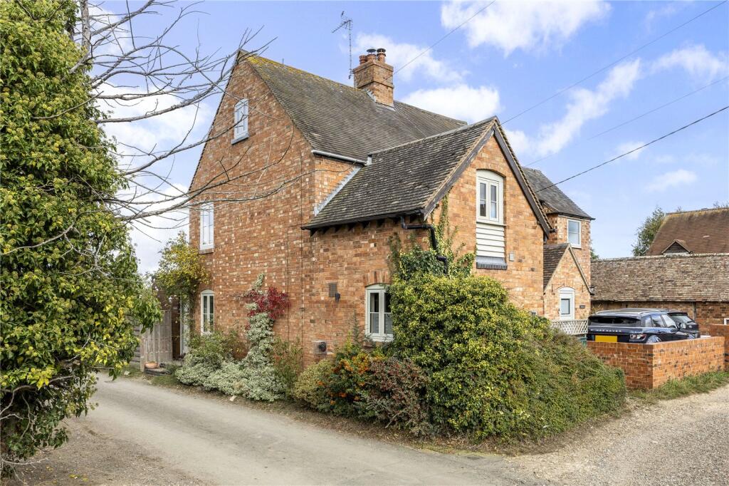 Main image of property: Chapel Lane, Aldington, Worcestershire, WR11