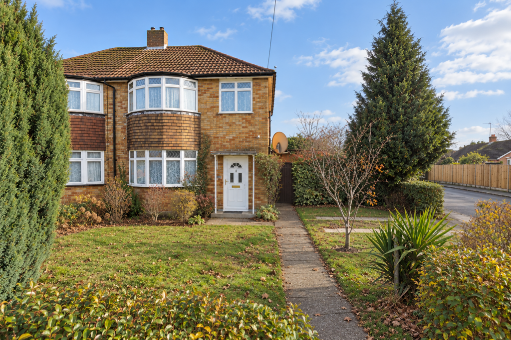 3-bed semi-detached on Southville Road, Feltham, TW14, £575,000