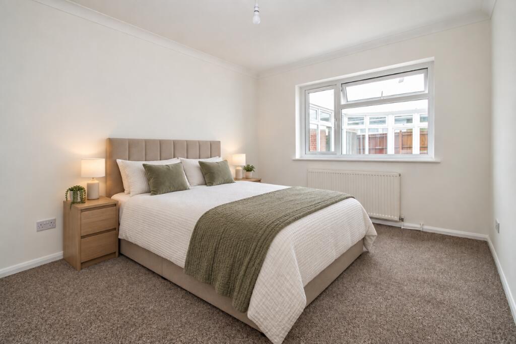 House in Portsmouth - View 5
