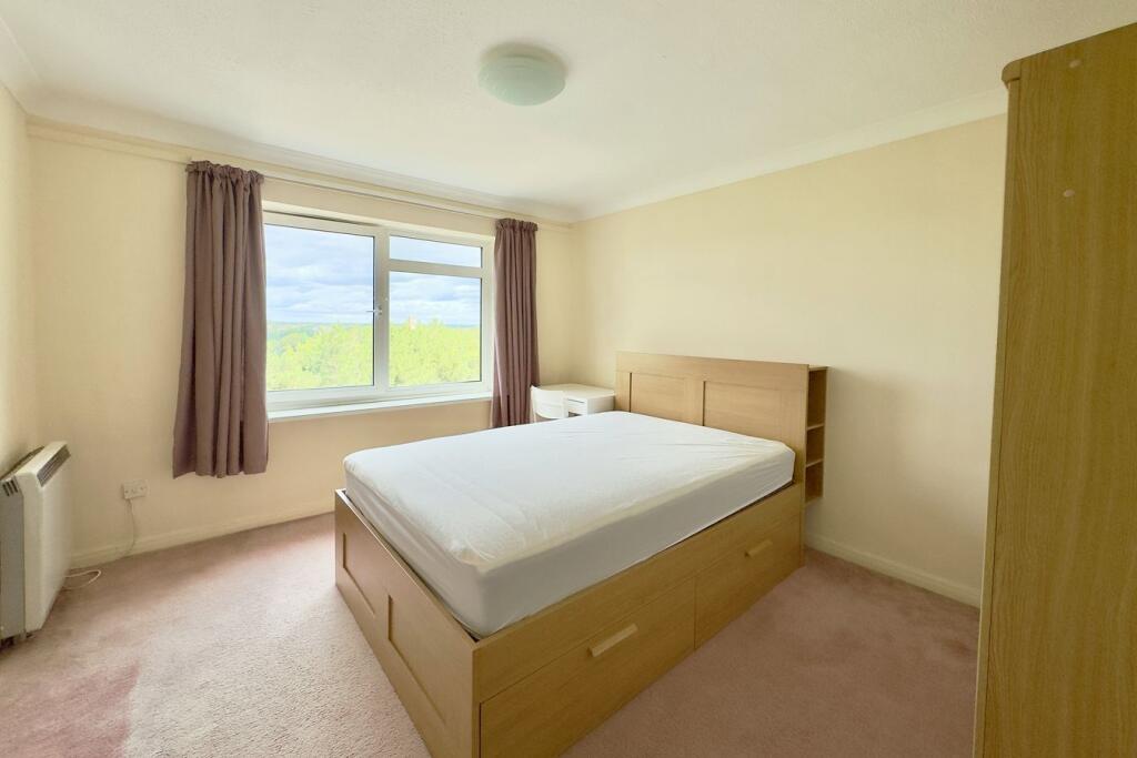 Apartment in Bournemouth - View 4