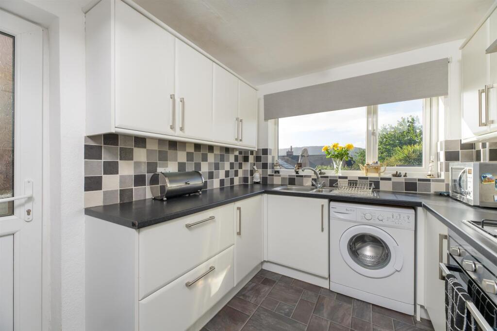 House in Leeds - View 4