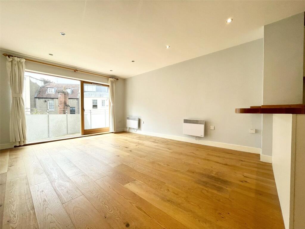 Apartment in Bristol, City of Bristol - View 2