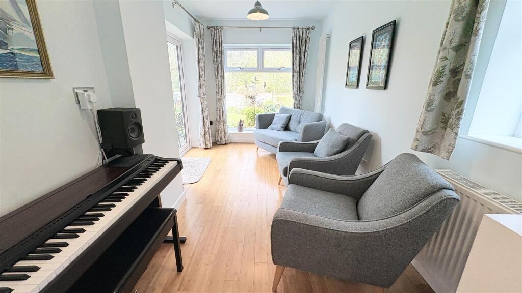 Additional image 9 of Meadow View, Moseley