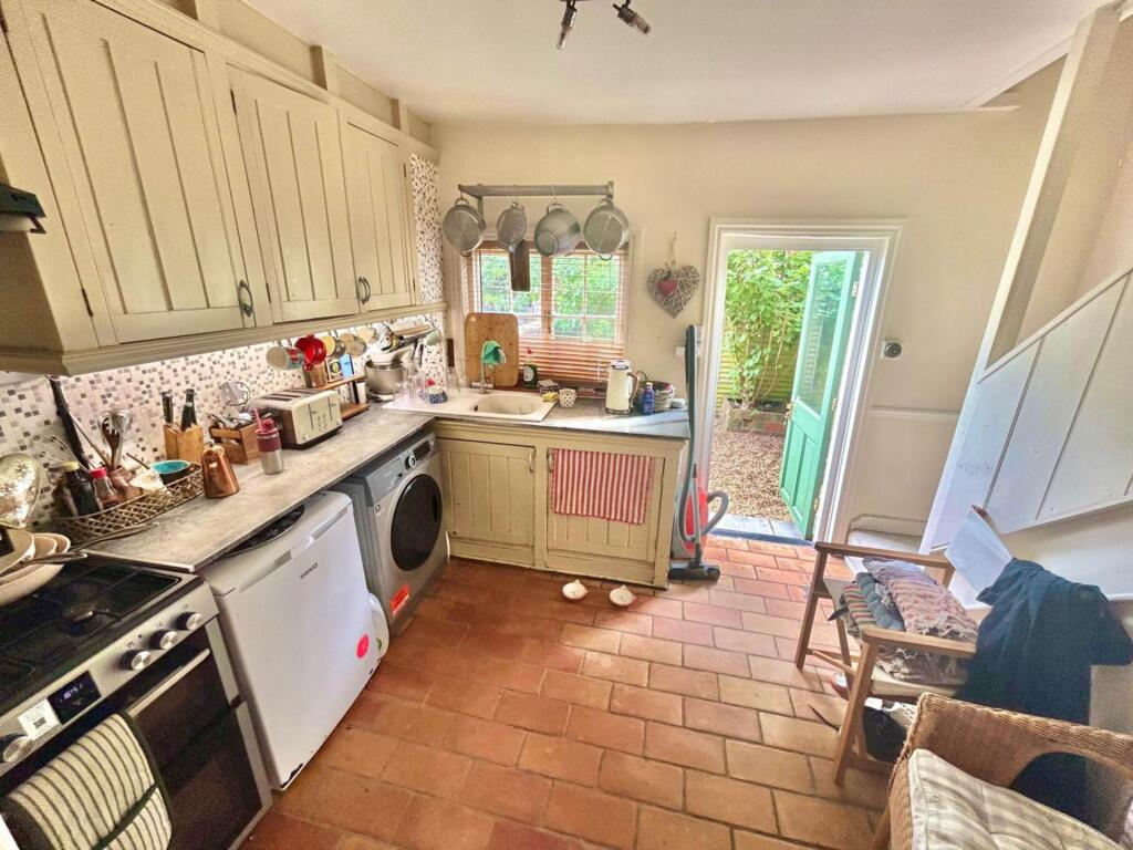 House in Brighton - View 4