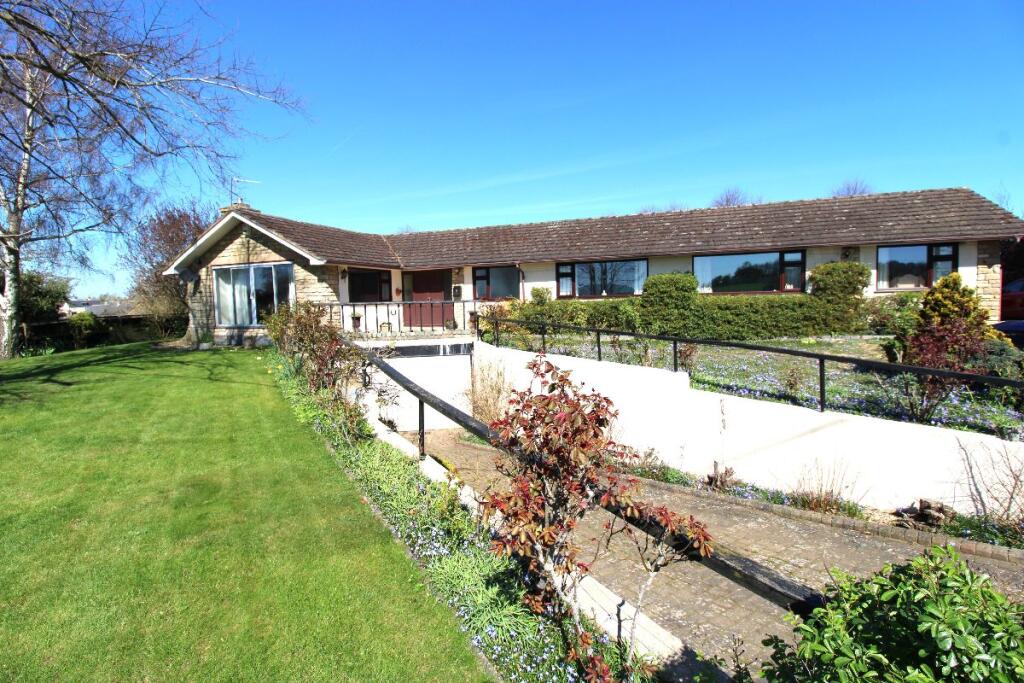 Main image of property: CLIFTON REYNES, NR OLNEY