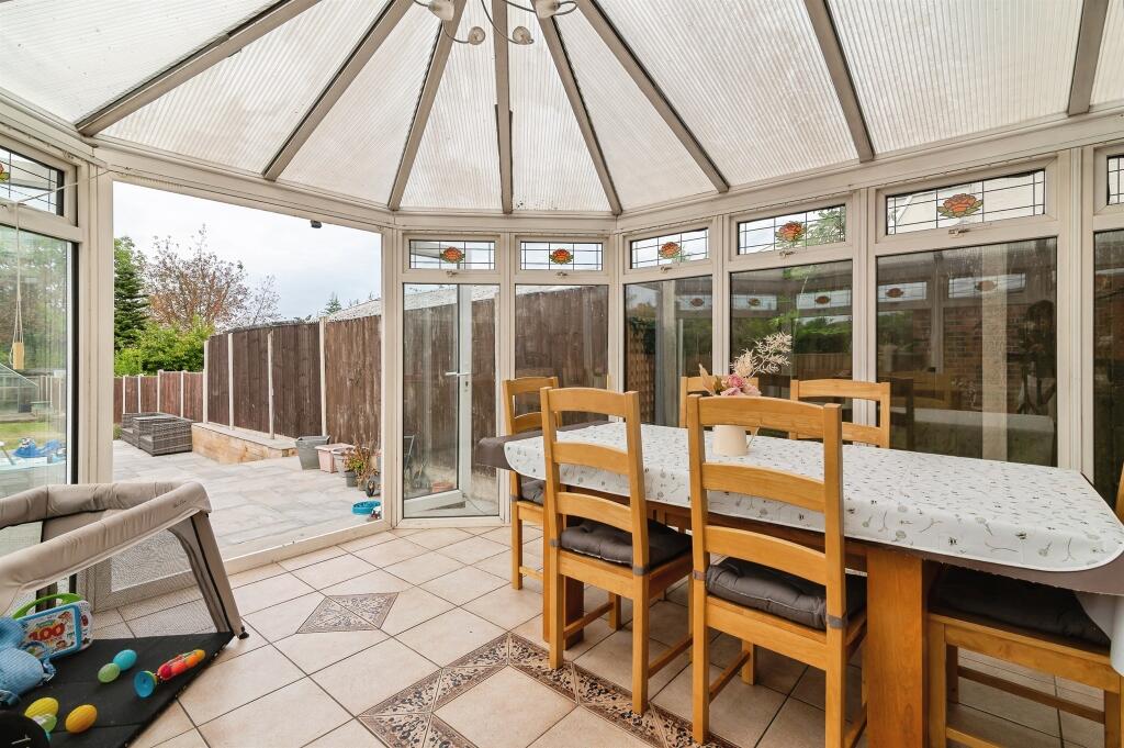 House in Nottingham, Trowell - View 2