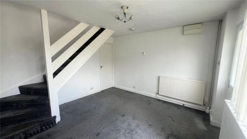 House in Redditch, Worcestershire - View 4