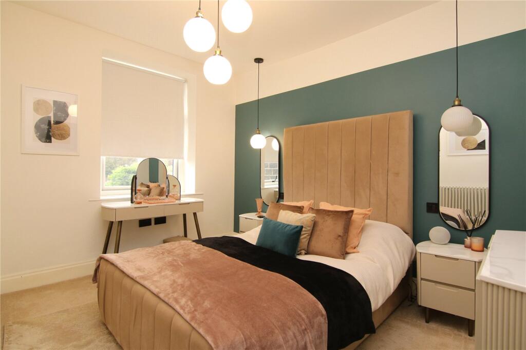 House in Bradford - View 4