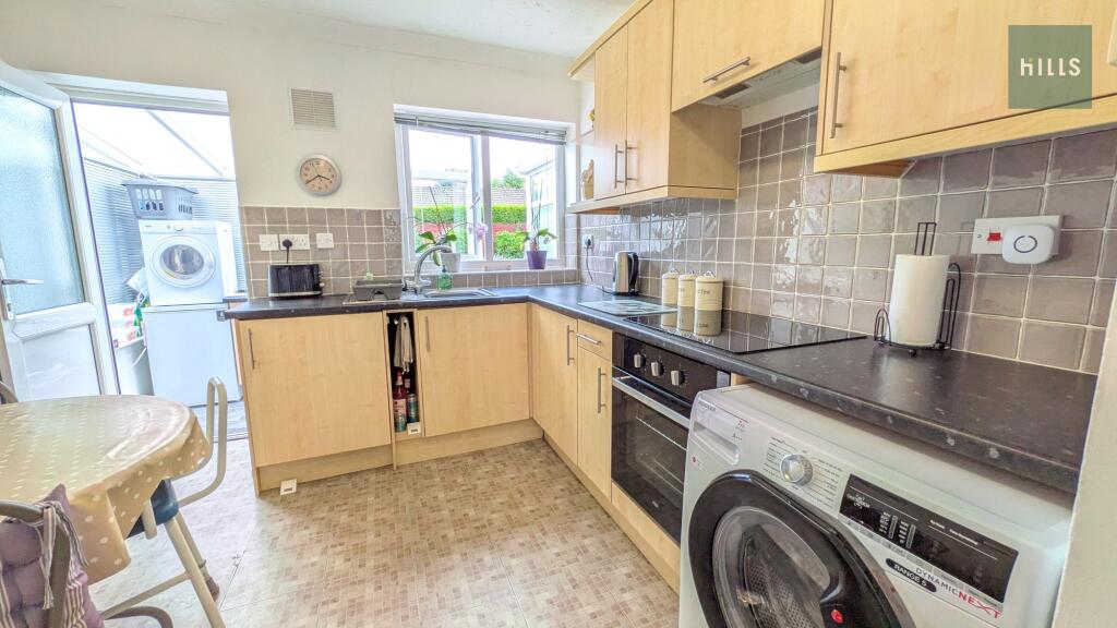 Powick, Powyke Court, WR2 photo 4