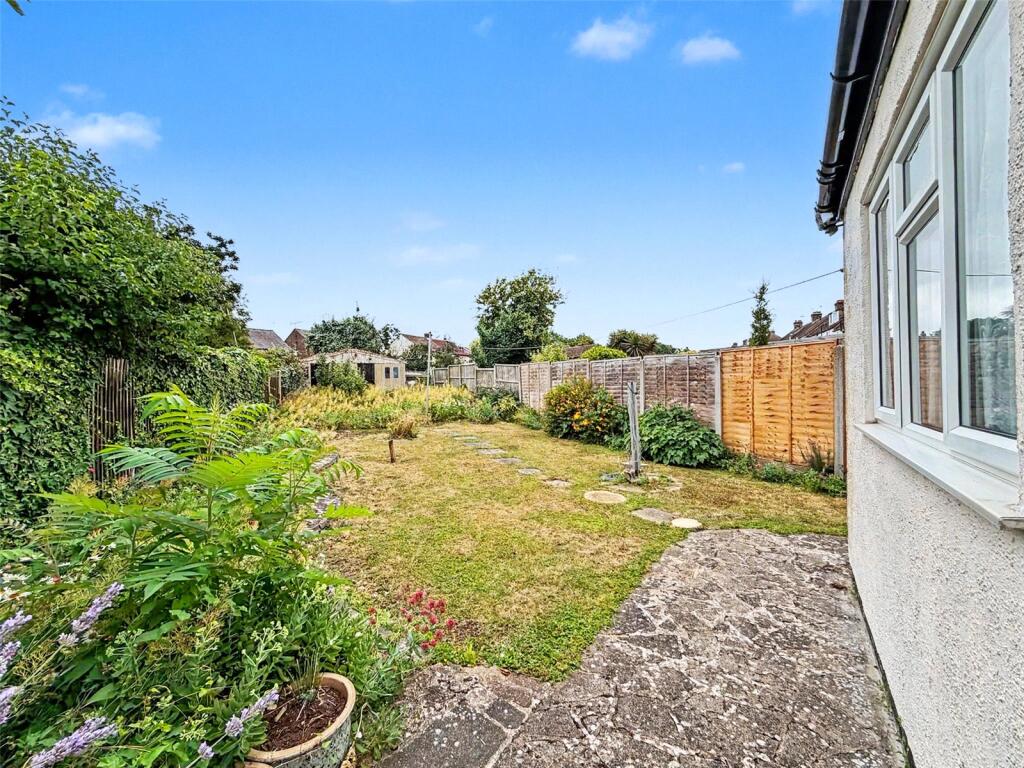 House in Gillingham, Medway - View 2