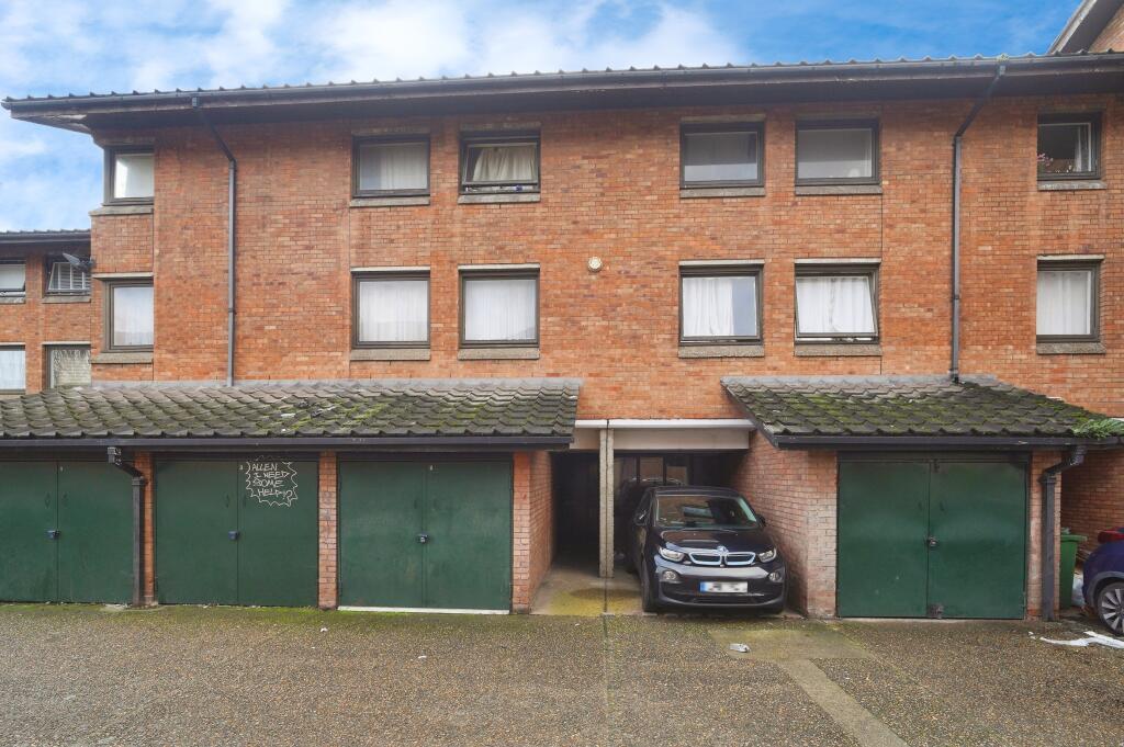 Main image of property: Mary Datchelor Close, London, SE5