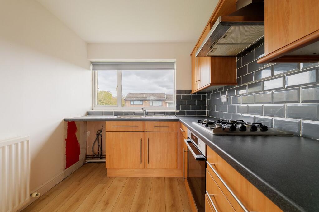 Apartment in North Tyneside, North East - View 4