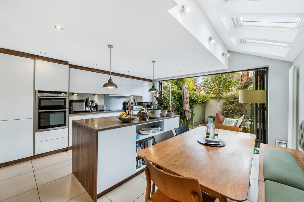 House in London - View 4