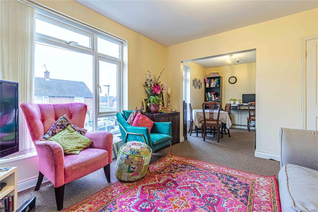 Main image of property: Hobletts Road, Adeyfield, Hemel Hempstead, Hertfordshire, HP2