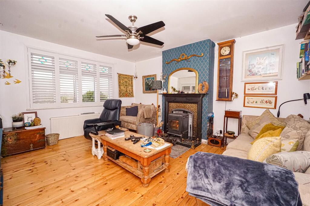 Tudor Avenue, St Leonards-on-sea photo 3