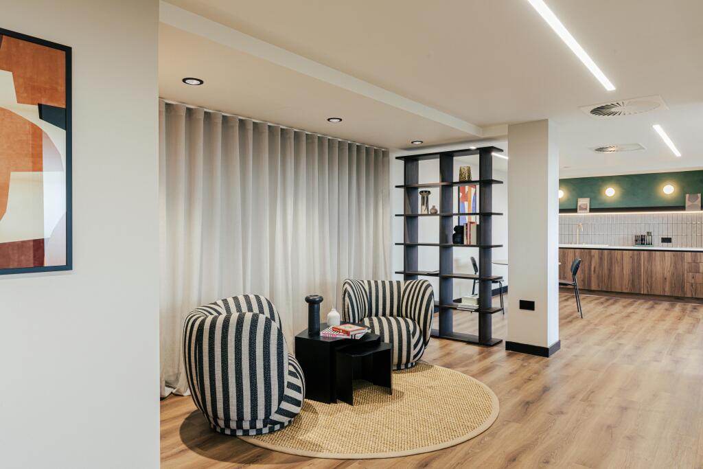 Regal House-25.jpg